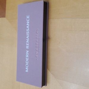 Anastasia modern renaissance eyeshadow palette